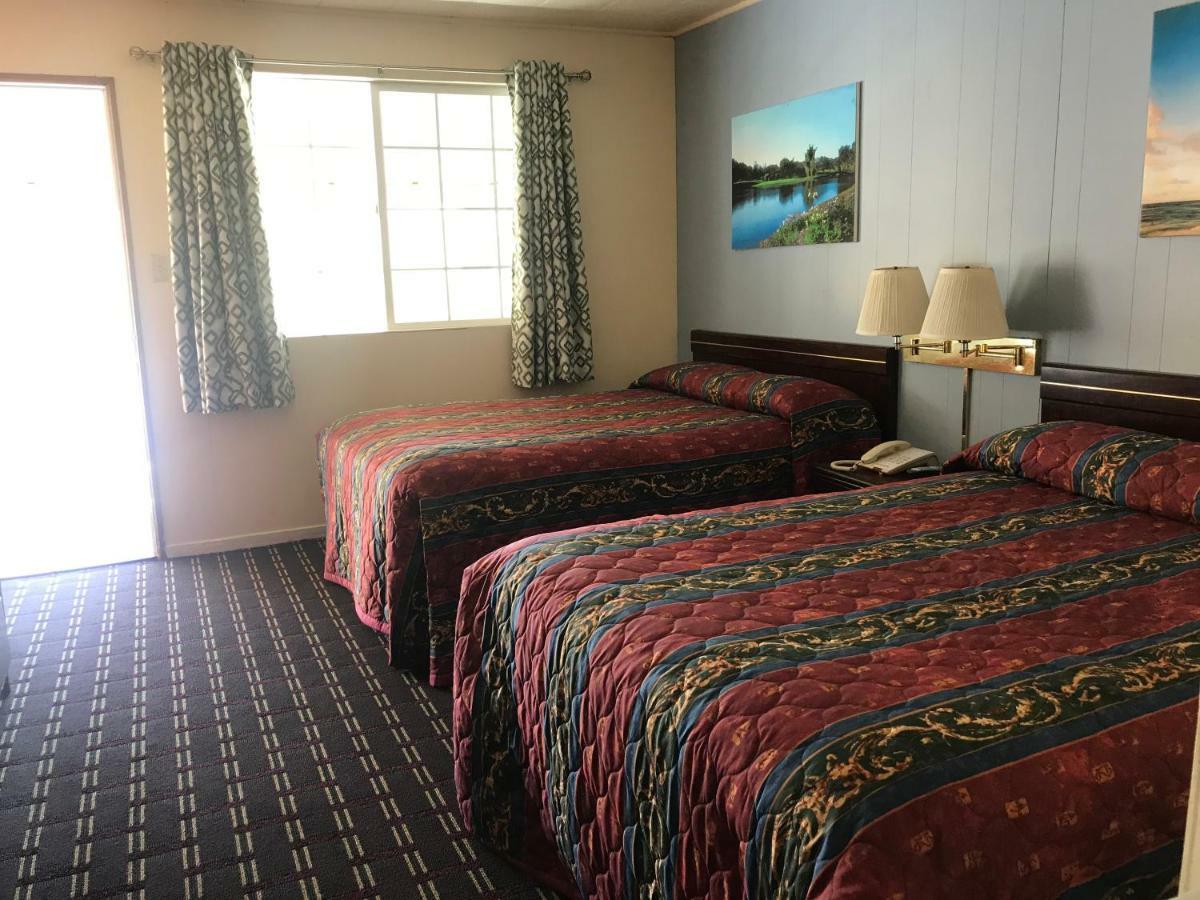 Edgewood Motel Willits Exterior photo